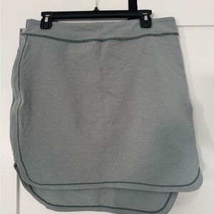Lululemon grey tennis skirt